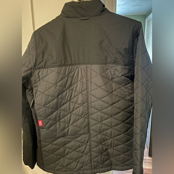 Milwaukee Women's Medium M12 12-Volt Heated Quilted Jacket Kit - Picture 5 of 9